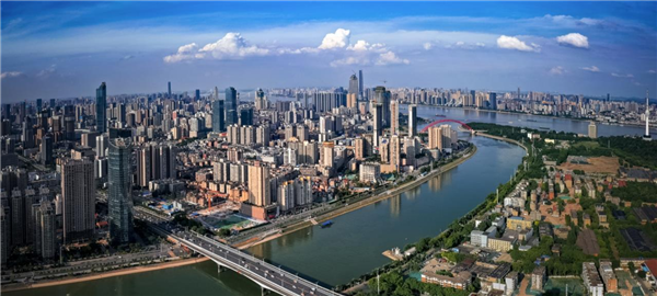 2025漢正街·武漢國際時裝周開幕在即_fororder_微信圖片_20250813094529