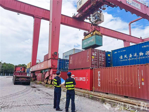 前8個月湖北省進出口增長27.3% 6個市州進出口值超200億元_fororder_1