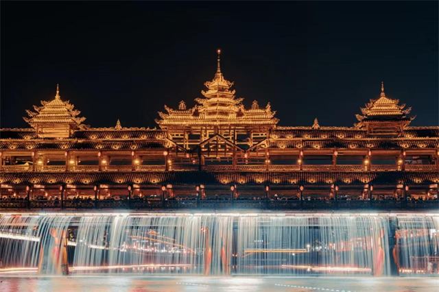 天坑聽風 浮橋逐浪 貢水尋夜 湖北宣恩解鎖文旅融合新範式_fororder_圖片1