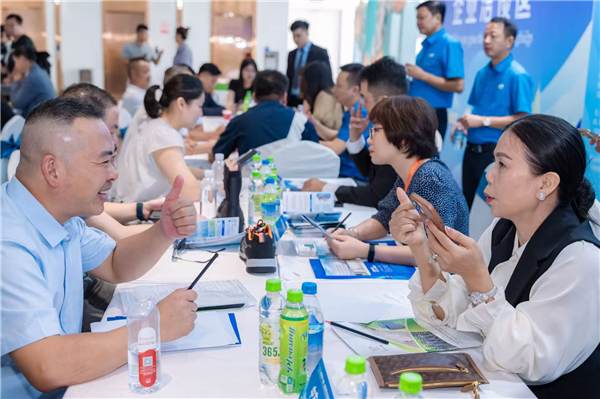 越南貿易與投資代表團來鄂達成多項合作_fororder_圖片27