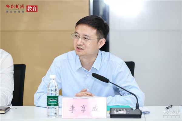 “鋼鐵脊梁”如何煉成？全國30家主流融媒探訪武漢科技大學“硬核之路”_fororder_da100f990dcfc98aaa03d8591796f9cf