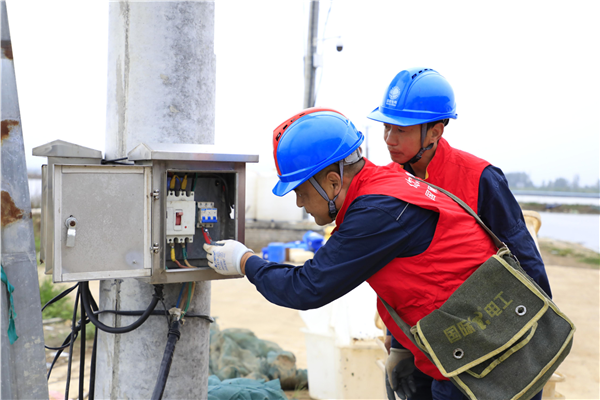 鄂州梁子湖螃蟹:從養殖基地“直飛”鮮達全國餐桌_fororder_02