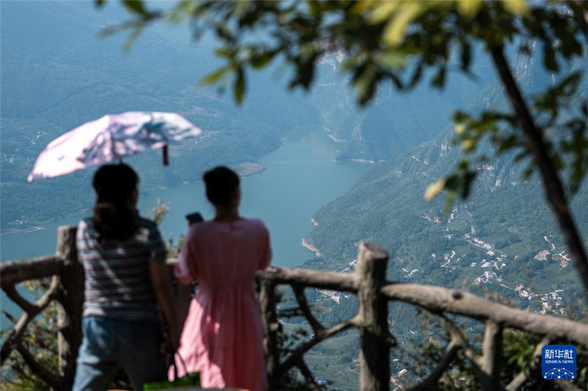 湖北恩施：山水秘境，避暑天堂_fororder_20250708c80362ac0ecb47c3a3d358efe3caa4f1_2025070886188ae746334404b53421a264a7fbcf