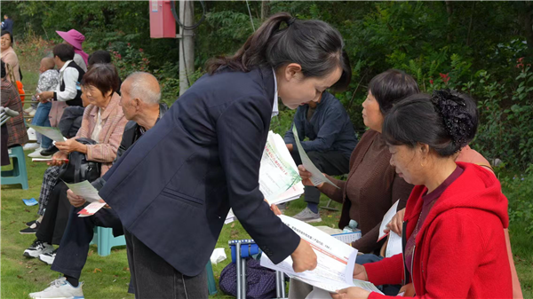 湖北巴東縣司法局：“法治+文藝”奏響鄉村普法新樂章_fororder_圖片85
