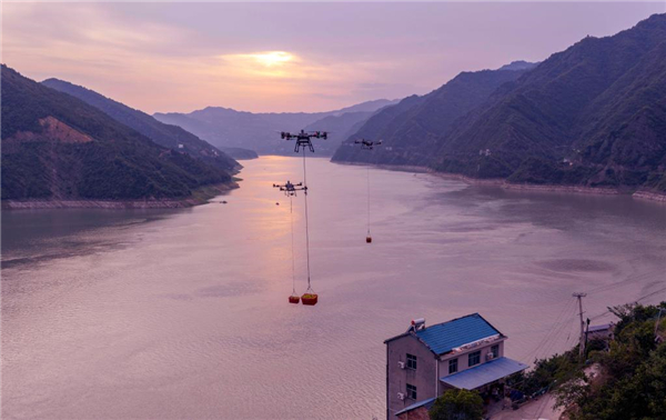 三峽庫區臍橙億元村新變_fororder_2025122561343337ff01410a9c9d7fe64e398c99_2f420b9e4c84456491ab13effa4a77d8