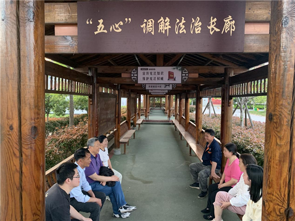 洪湖市：以“板凳普法”+“法律明白人”議事平臺築牢基層法治建設根基_fororder_圖片7