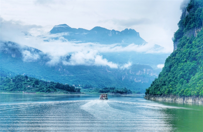湖北恩施：以大旅遊對接大世界_fororder_LOCAL1752982777634MDTEP8XE9F