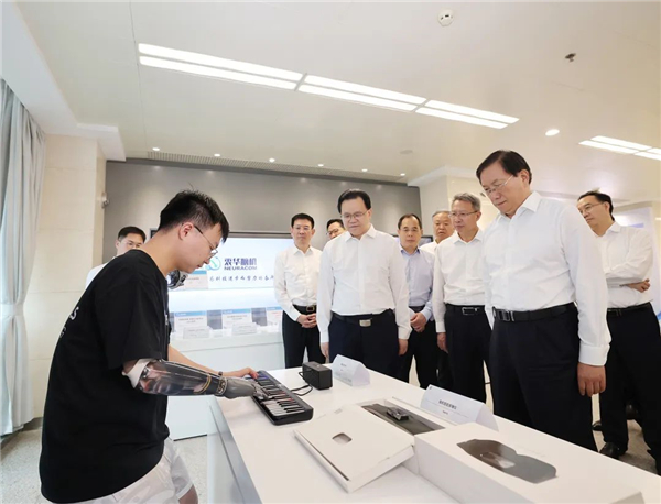醫“耀”荊楚·2025湖北省醫工交叉創新發展大賽即將啟動_fororder_757da0e1bc35f3f2f610ccf6cd84d3eb