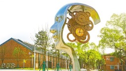 “跑男”穿梭于工業遺跡間 武鋼雲谷606成潮玩新熱土