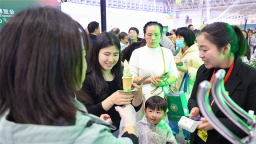 萬餘産品齊亮相 湖北農博會新事多