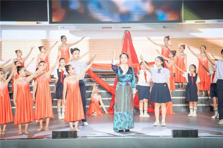 做“武昌大先生”，共築教育強國路，武昌區教育系統舉辦第41個教師節藝術思政課_fororder_微信圖片_2025-09-11_115216_077