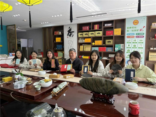 非遺尋跡 | 團隊實地調研團黃貢茶在數字時代下的發展走向_fororder_圖片2