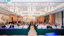 2025國際光化學技術與産業大會核心産業論壇在武漢舉辦