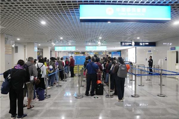 恩施國際口岸出入境突破2萬人次 單日航班數與人次均創歷史新高_fororder_圖片63