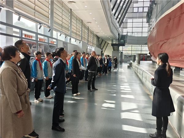 中山艦博物館與江夏四中聯合開展黨團共建活動 傳承紅色精神_fororder_圖片78