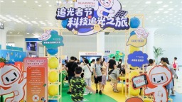 國內首個新能源電站沉浸式科普巡展在漢啟幕