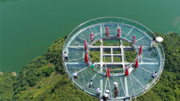 湖北恩施：山水秘境，避暑天堂