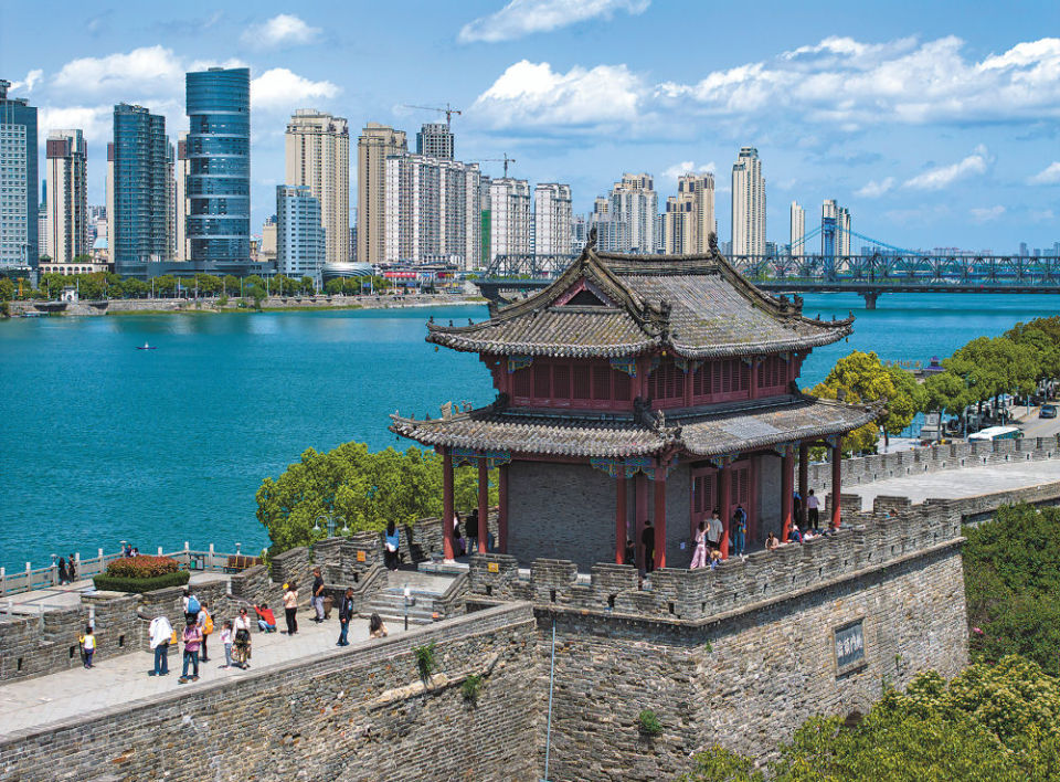 解碼文化自信的城市樣本|文潤鐵打賦長歌——解碼古城襄陽的文化自信樣本