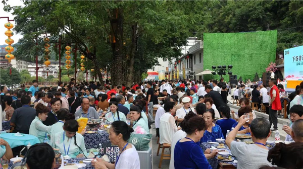 神農架林區下谷鄉非遺美食消費季開幕_fororder_圖片30