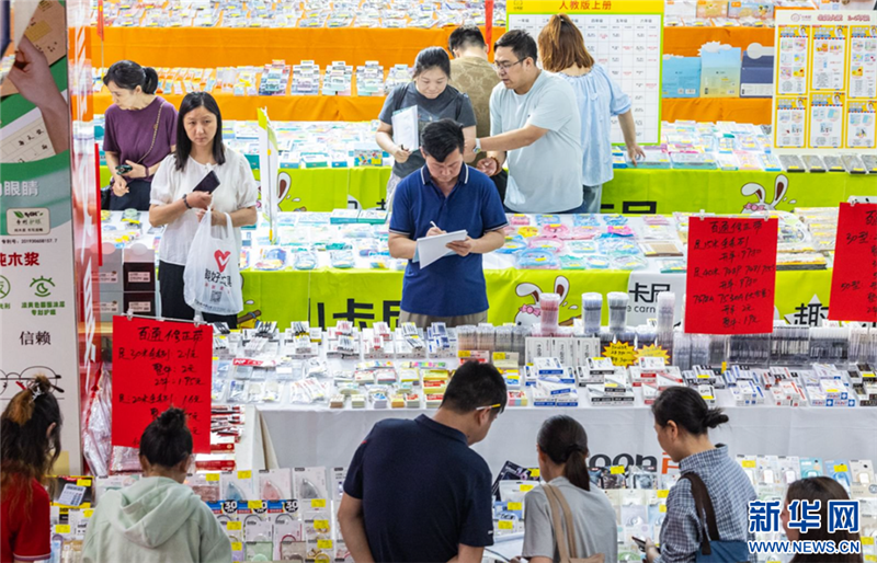 2025漢口北文博會啟幕 首日達成合作金額超7000萬元_fororder_05