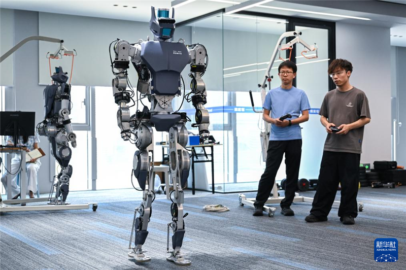 湖北：新生代科研力量助推人形機器人加速成長_fororder_202507018de6a4db5aa547c1965d82e8608b1946_202507010df762a784674280a9557caaa38e7209