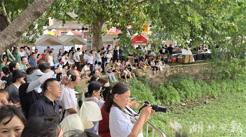 武漢“跳東湖”多元活動打造夏日文旅盛宴_fororder_微信圖片_20250811095509