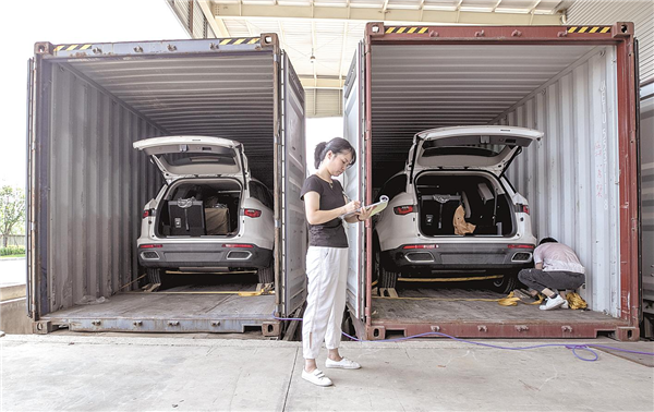 黃石造漢龍汽車出口越南_fororder_微信圖片_20200821083937_副本
