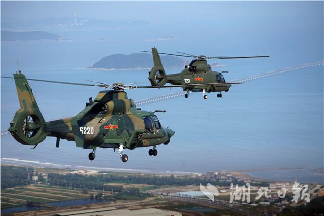 搏擊海空！駐鄂空降兵跨晝夜高強度訓練
