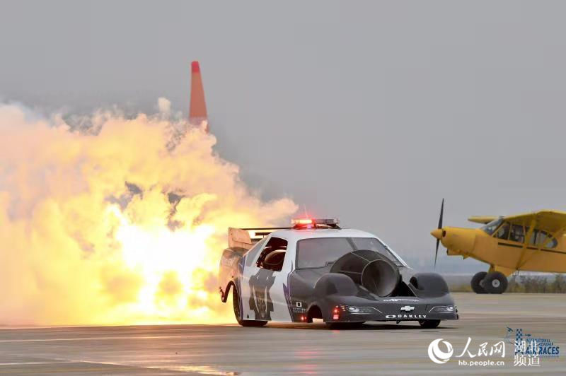 “空中F1”中國首秀 全球14個國飛行員上演空中炫技