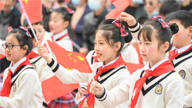 中國文聯學雷鋒文藝志願服務團走進十堰（組圖）