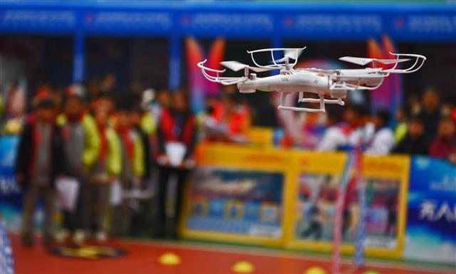 宜昌學生無人機飛機技藝大PK