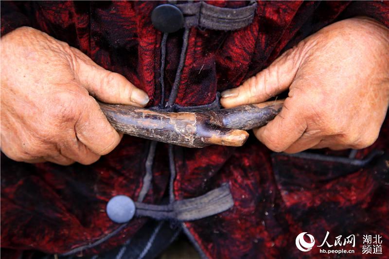 走近十堰非遺名錄——手編草鞋