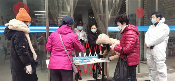 【湖北】湖北省檔案館組織黨員幹部進社區開展疫情防控工作