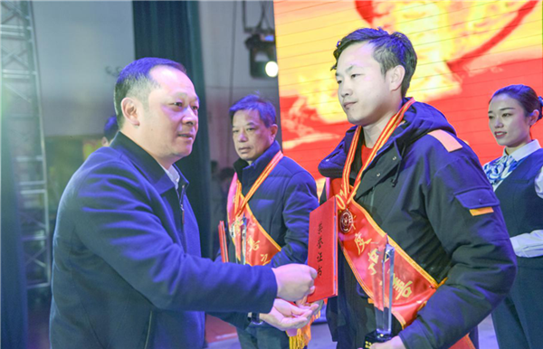 【湖北】【CRI原創】湖北麻城：161位“孝善之星”照耀“中國孝善文化之鄉”