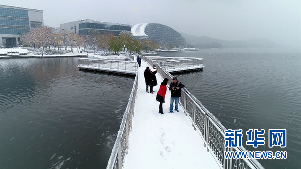 雪漫黃石 銀裝素裹