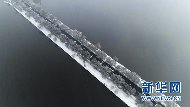 雪漫黃石 銀裝素裹