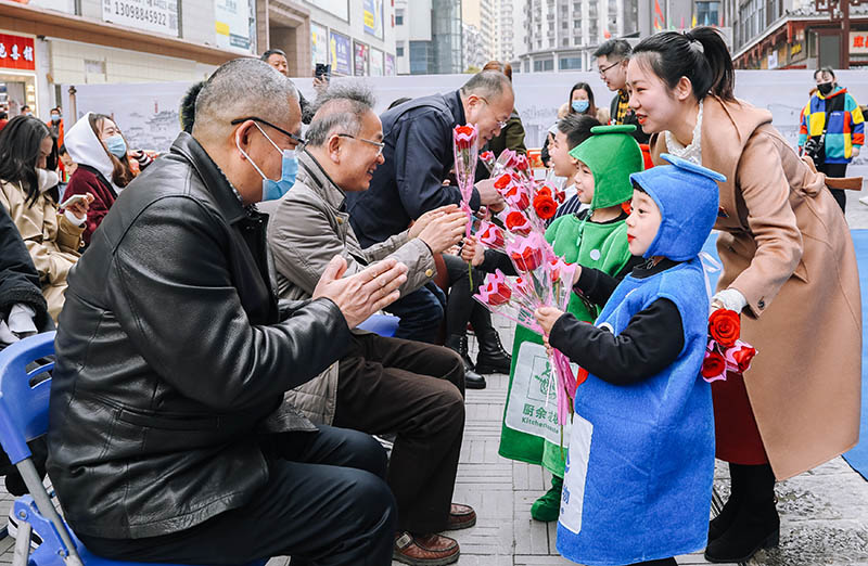 共建共治共享 讓城市更美好！“武漢城管大篷車”發車