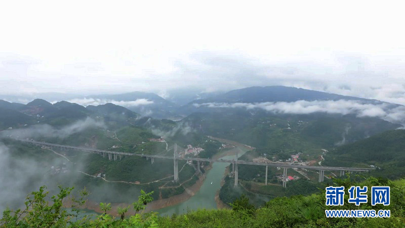 路在畫中走 旅遊新通道