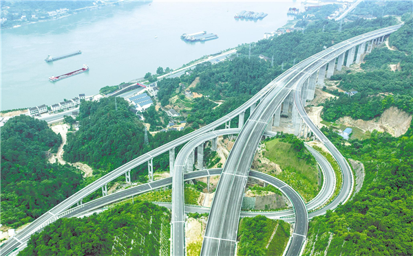 三峽翻壩江北高速公路通車在即_fororder_01