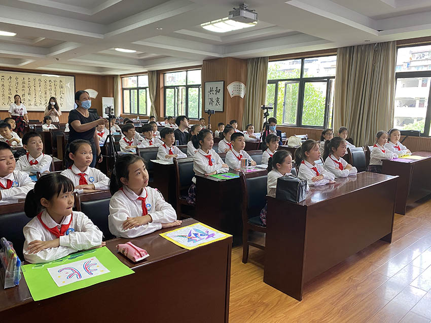為地球降溫 應對氣候變化主題科普走進武漢校園