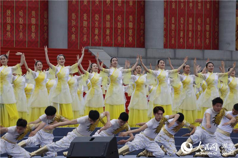 世界華人炎帝故里尋根節：30多個國家和地區華人華僑湖北“拜祖”
