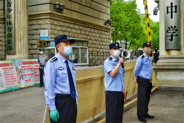 OK【湖北】湖北沙洋警方為1600余名高三學生復課保駕護航
