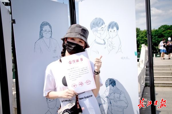 “你戴口罩的樣子真美”攝影展亮相東湖