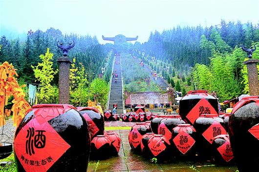 山間尋藥民宿觀星月夜篝火——神農架避暑遊花樣多