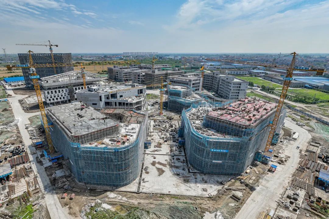【巍巍三峽】全球“燈塔工廠”為何建在這裡?
