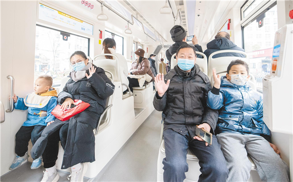 黃石進入“電車觀光”時代_fororder_02