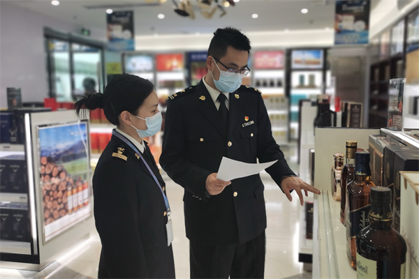 60多種進口化粧品上架 武漢海關助力機場免稅商品銷售“開門紅”_fororder_圖片16