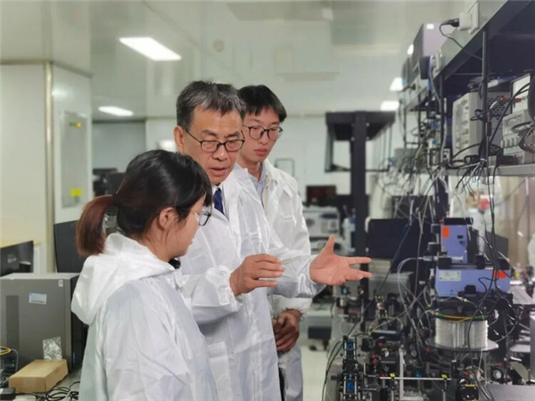 黃鶴樓前的這場報告會 信息量巨大_fororder_09