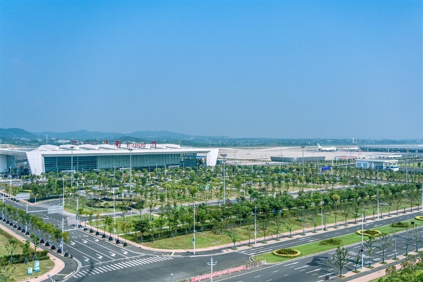 順豐完成國內貨運航班轉場 鄂州機場起降航班突破100架次_fororder_圖片 1