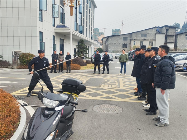 湖北恩施市開展反恐防暴應急演練 築牢供水安全防線_fororder_圖片1